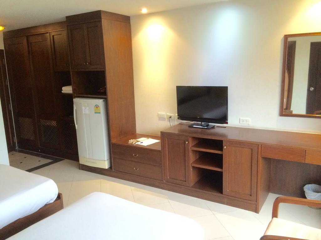 For You Residence Bangkok Buitenkant foto